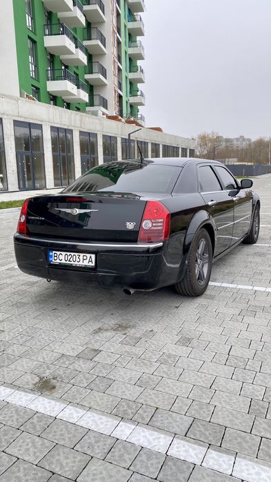 Продам Крайслер 300С