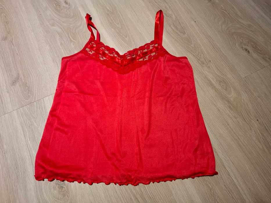 Czerwona koszulka XL