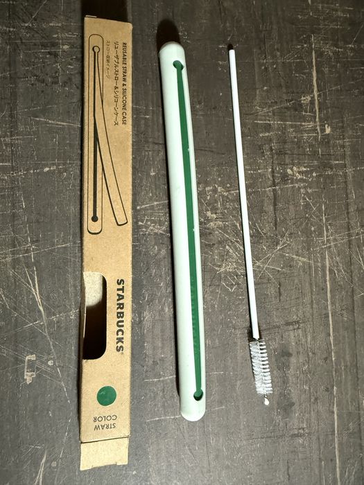 Starbucks slomka ze szczoteczką, nowa przywieziona z Japonii