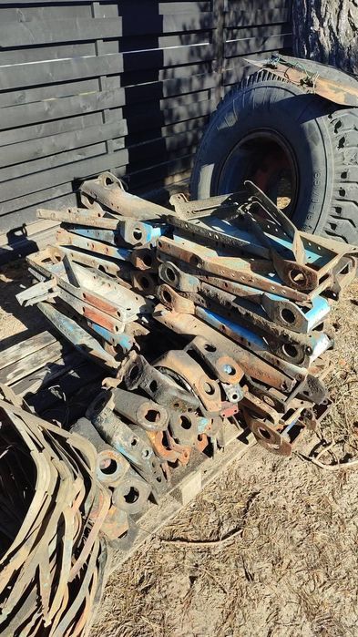 Кріплення кабіни  МТЗ 80 82 ланжерон Кабіна велика МТЗ Кабина МТЗ