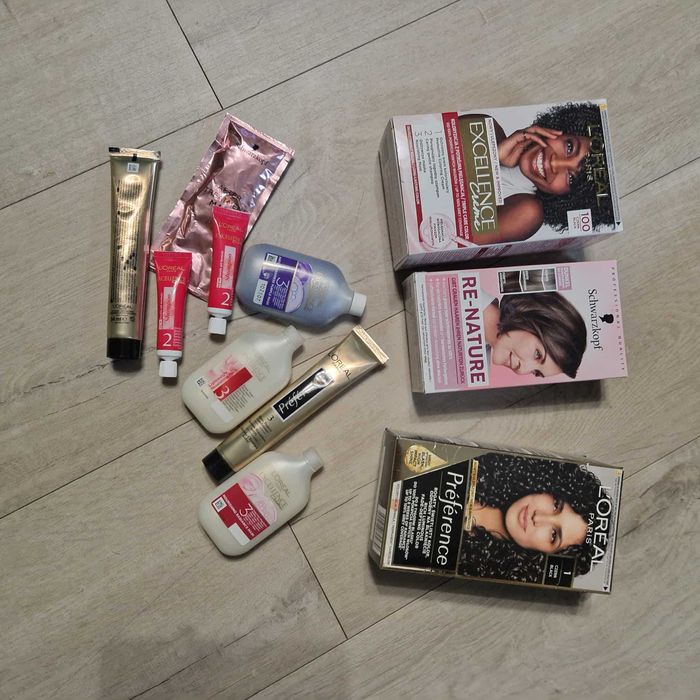 Farba do włosów czarna odsiwiacz Loreal Re-nature Schwarzkopf