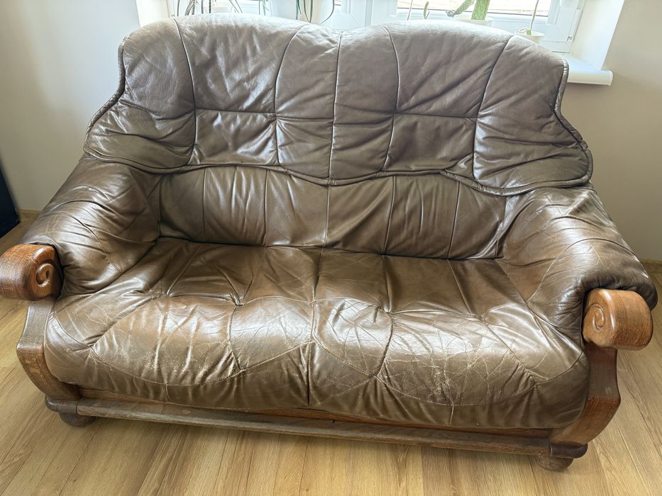 Kanapa  sofa  skórzana do rejowacji odnowienia