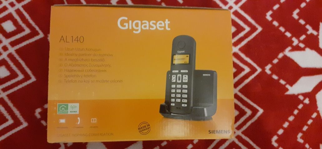 Telefon stacjonarny
