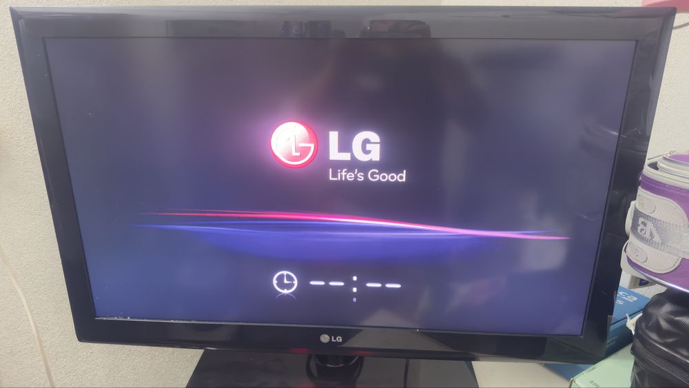 Televisão LG 37LE4500