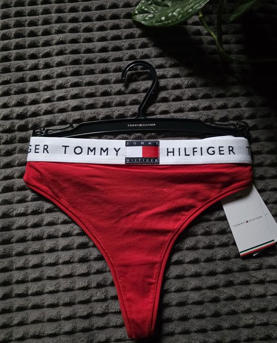 Majtki Stringi Tommy Hilfiger Rozmiar L