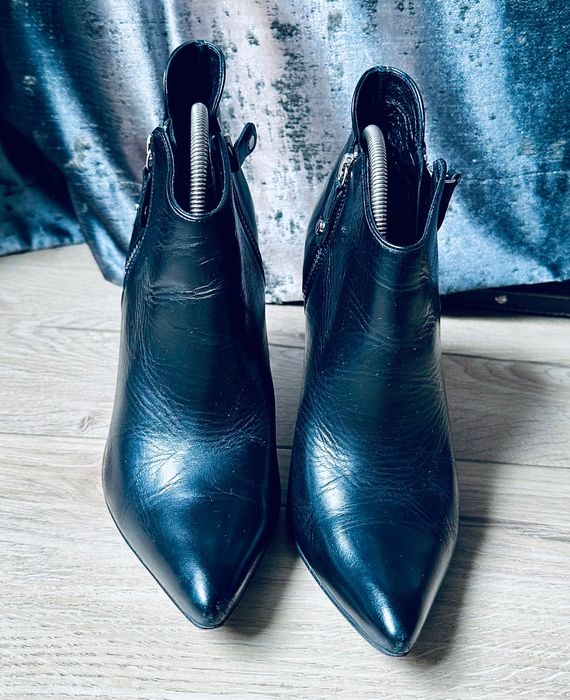 Czarne botki VENEZIA skóra naturalna