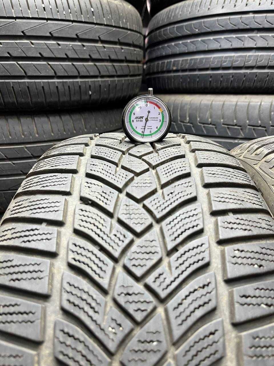 235/50 R18 Goodyear пара зима