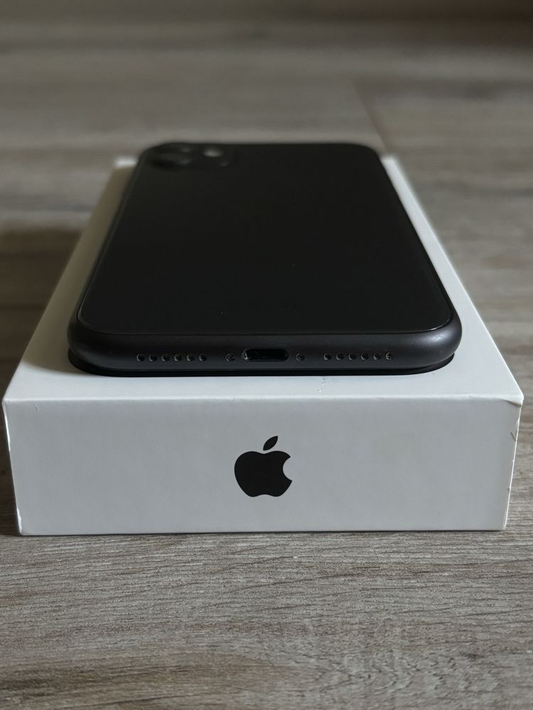 iPhone 11 128GB б/у