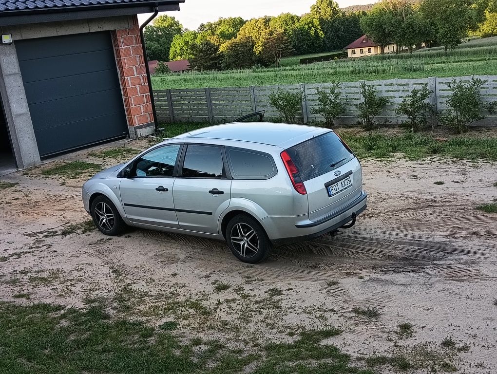 Sprzedam Ford Focus mk2 kombi