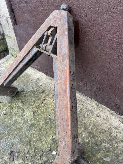 Трикутник рамка автосцепка МТЗ ЮМЗ Т40 Рамка під трикутник МТЗ ЮМЗ Т40