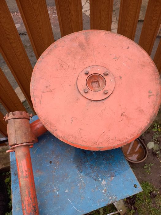 Відрізний диск (ніж) до плуга, культиватора червоний