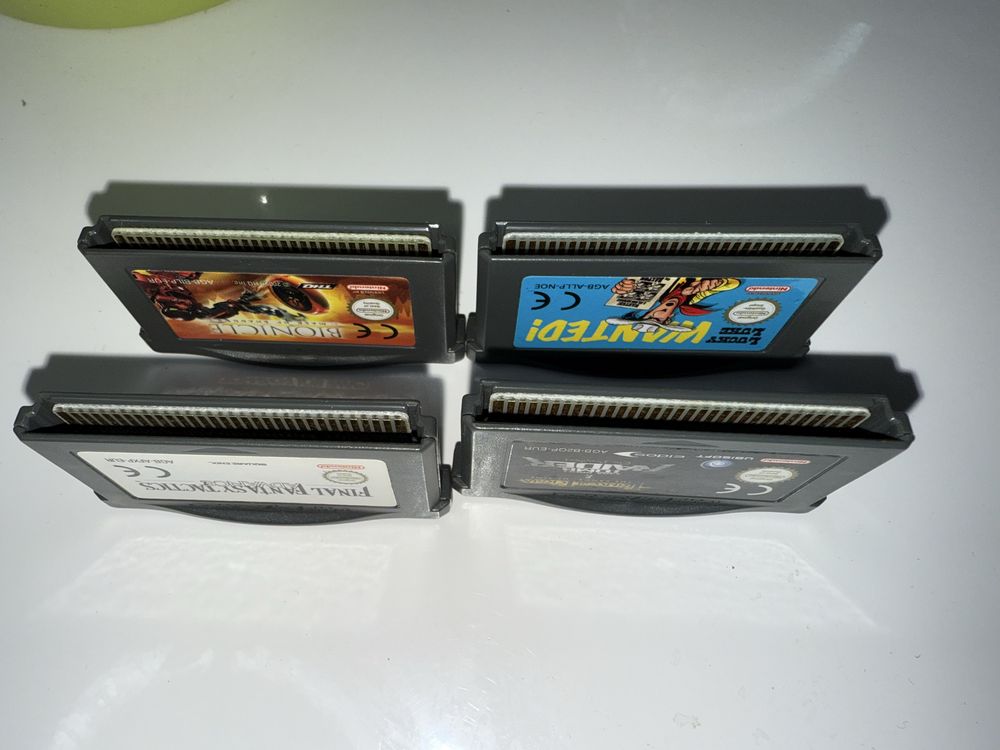Nintendo Gameboy advance 5 gier