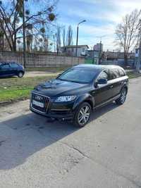 Audi Q 7 3.0 quattro 2015 рік. 30000 $