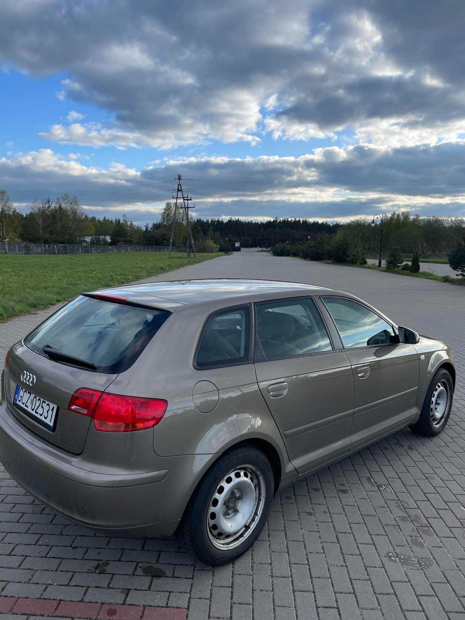 AUDI A3 1.6 Benzyna *Automat*