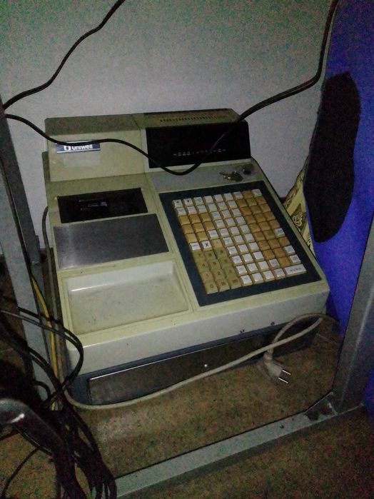 maquina registadora antiga