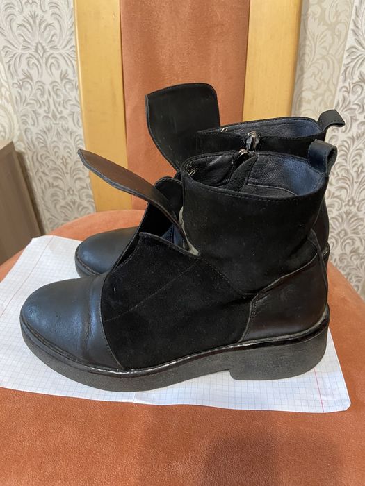 Чоботи жіночі 38 - 38,5розм..