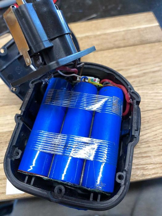 Regeneracja, naprawa akumulatorów do elektronarzędzi, rowerów itp