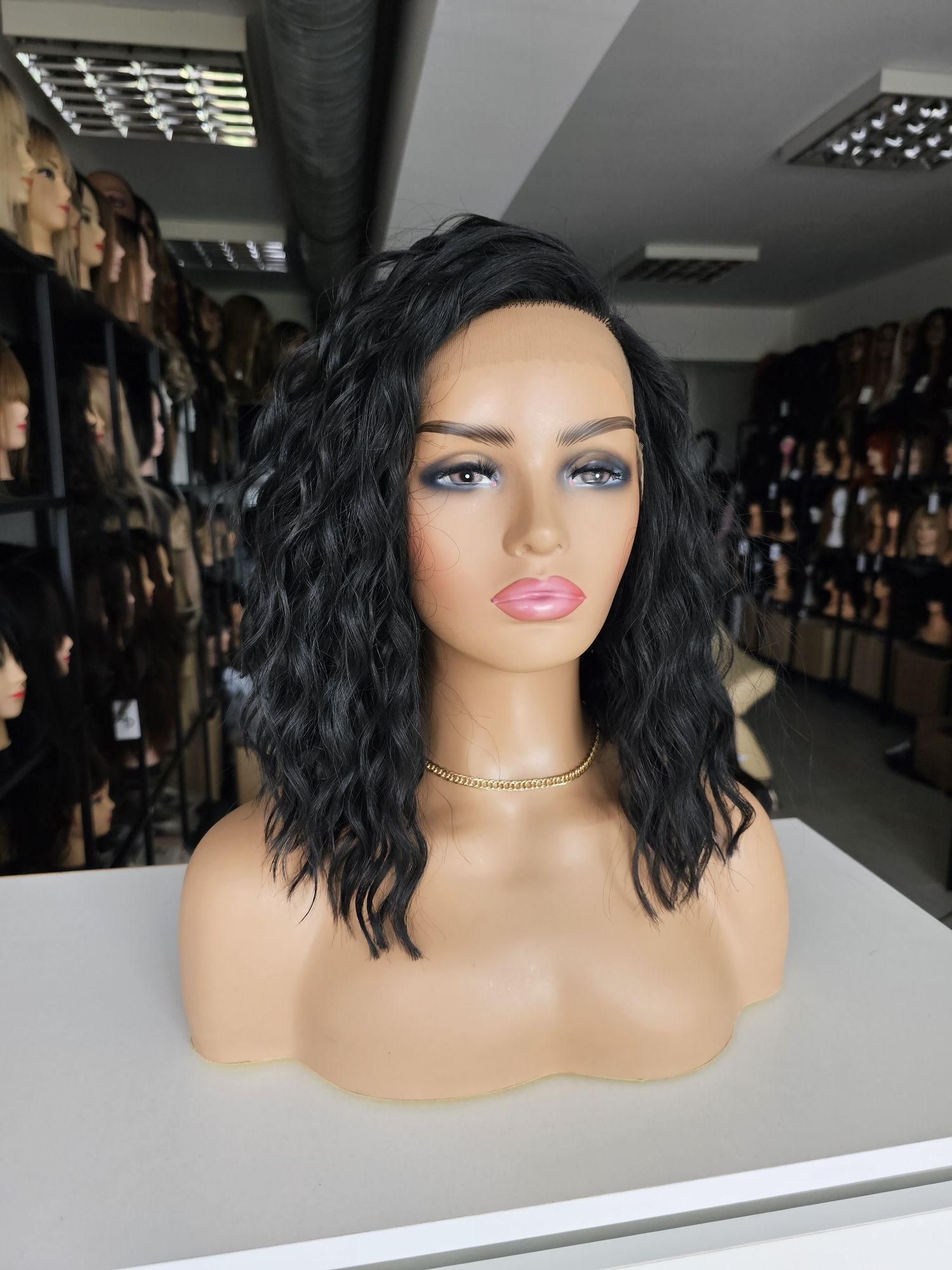 Peruka Iza czarne fale lacefront naturalna fryzura