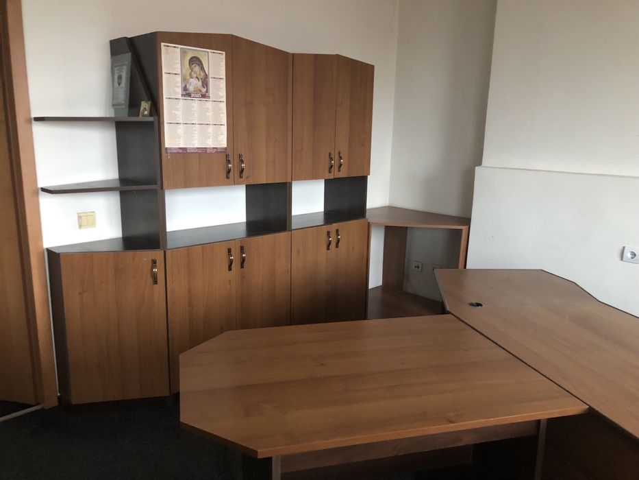 Меблі офісні (розпродаж)