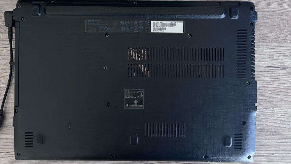 Portatil Acer E5-573G