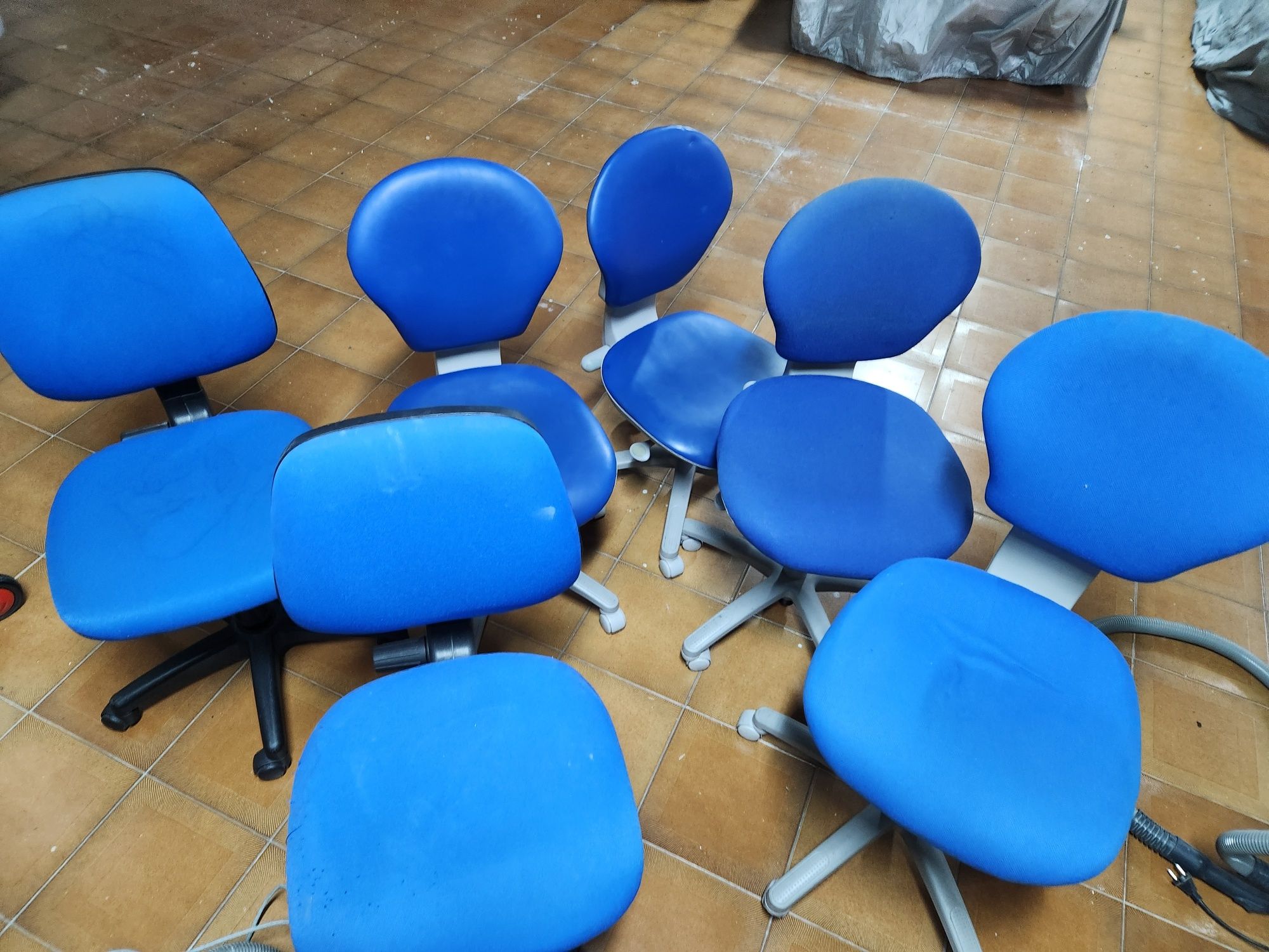 cadeiras de escritório rodado