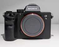 Aparat bezlusterkowiec Sony A7III + 2 aku Sony +pilot / jak nowy/ 2310