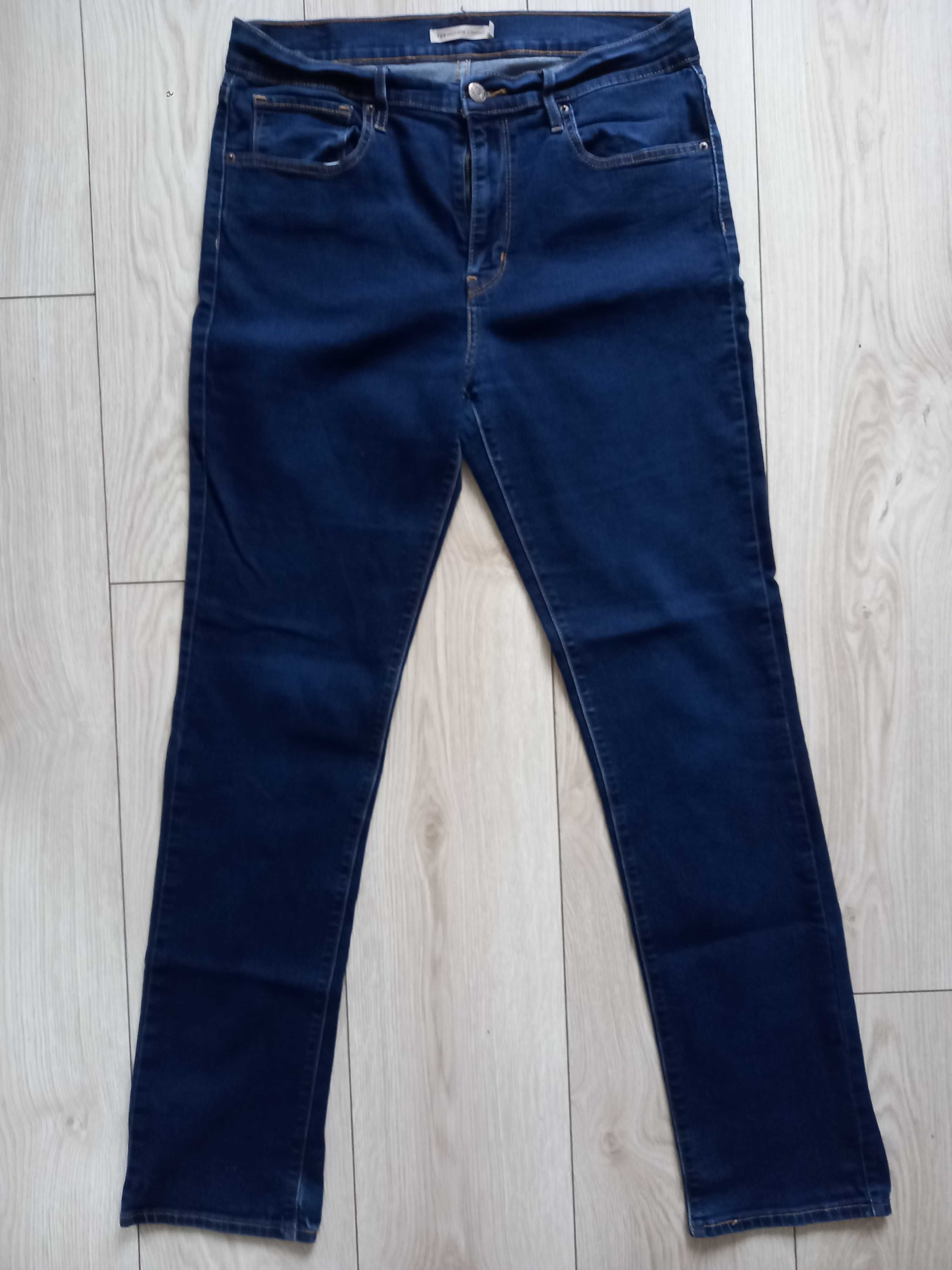 spodnie Levis 724 straight W31  L32