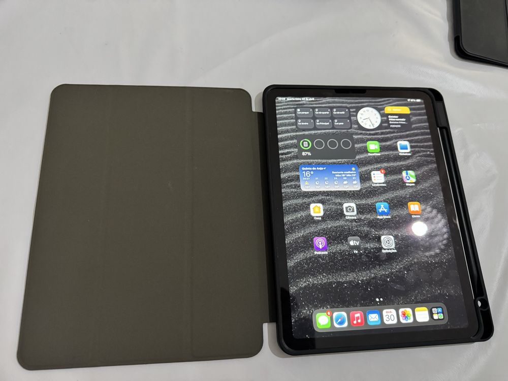 Ipad air M1 (Luz das estrelas) + pelicula+ capa flip cover