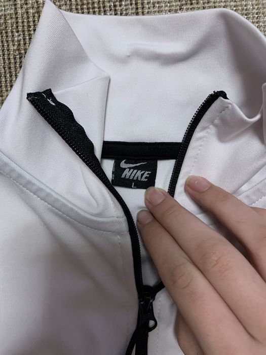 жіночий світшот nike