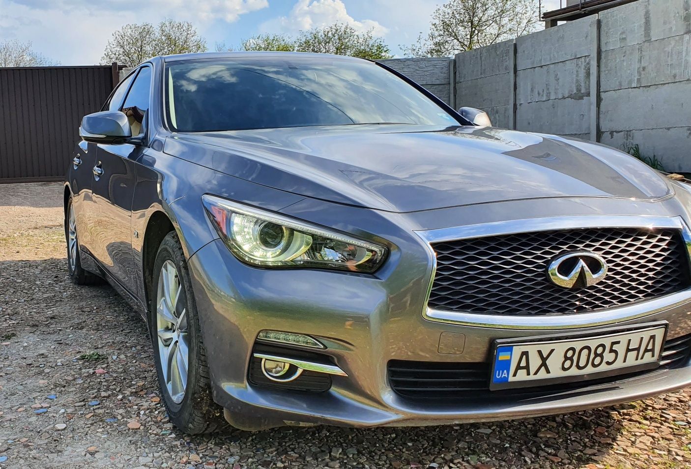 Infiniti Q50 premium awd обмен квартира