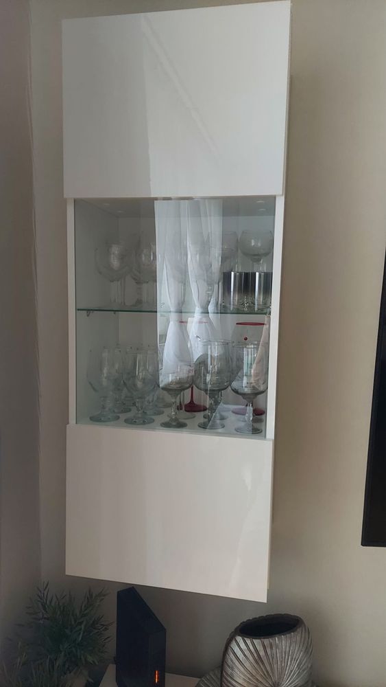 Meble - narożnik, stół itp