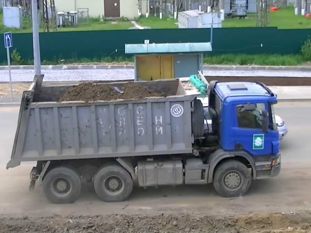 Аренда самосвала 10-40т, Volvo КАМАЗ МАЗ. Услуги Доставка песка, щебня