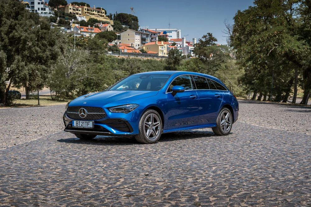 Mercedes-Benz CLA 250 e Shooting Brake AMG Line