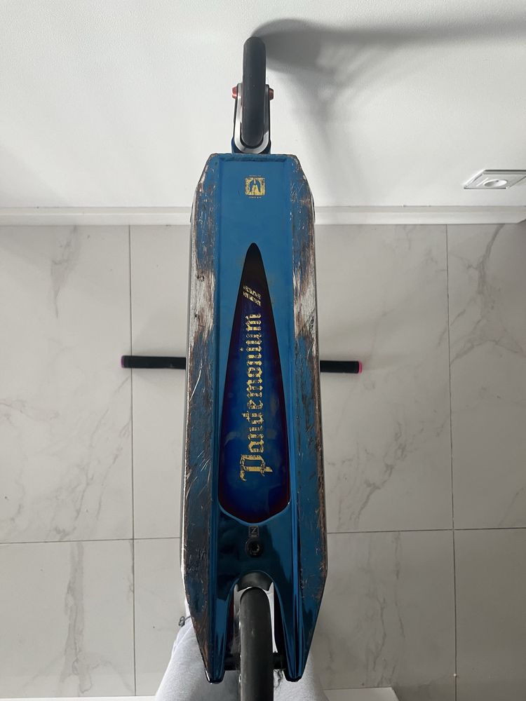 Hulajnoga wyczynowa custom build