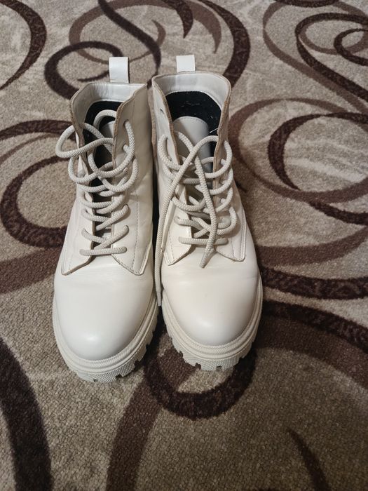 Черевики шкіряні