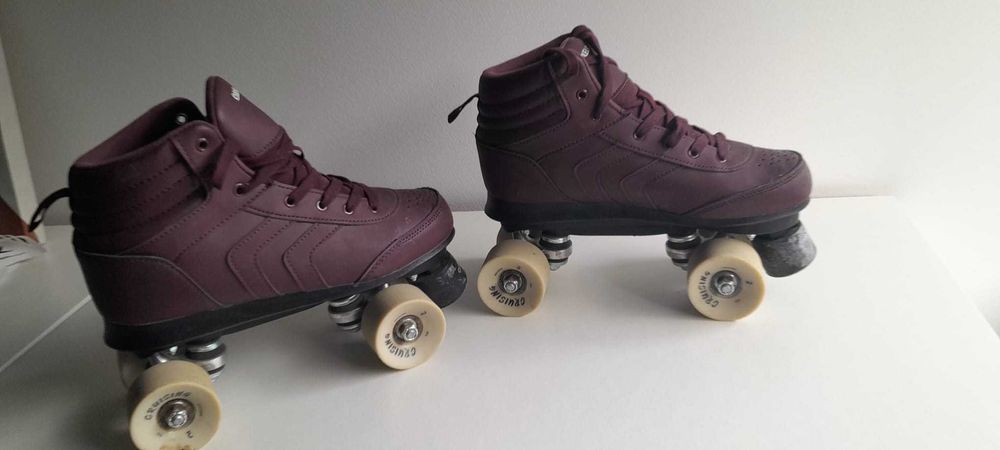 Patins 4 rodas adulto com pouco uso