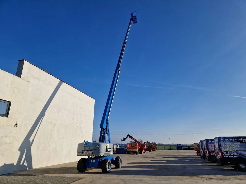 Genie S-85, 860SJ - M381  Zwyżka / Podnośnik koszowy teleskopowy M381
