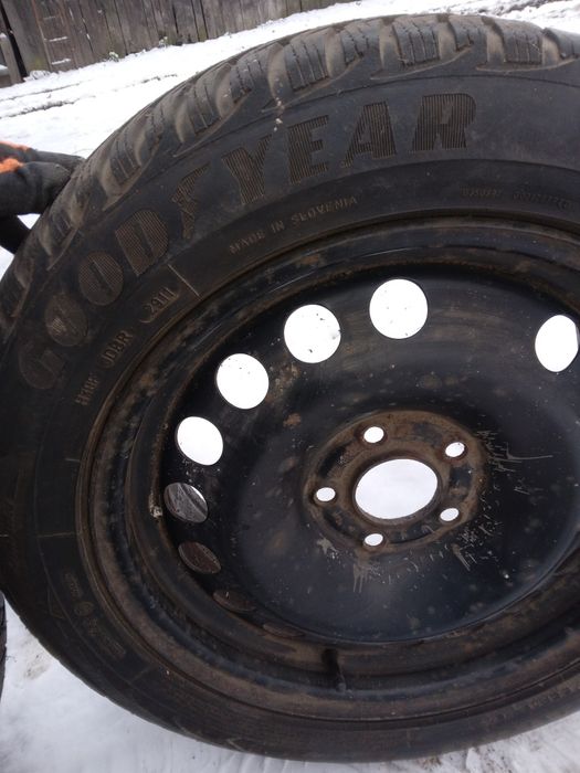 Koła zimowe 205/55/R16 opel zafira b