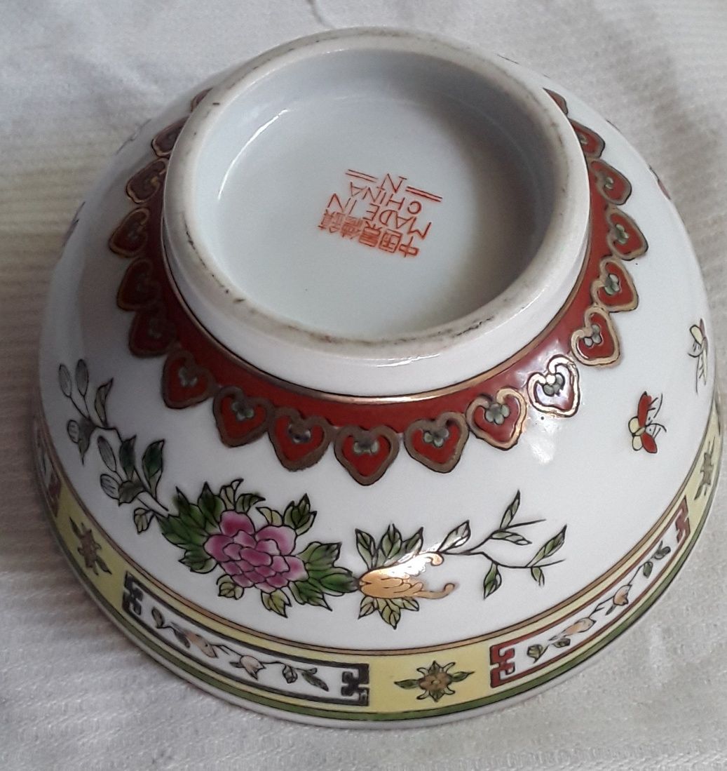 Taça e colher em porcelana chinesa