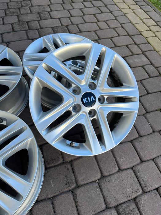 Oryginalne alufelgi Kia 5x114,3 16 cali CZUJNIKI Ceed Optima Carens