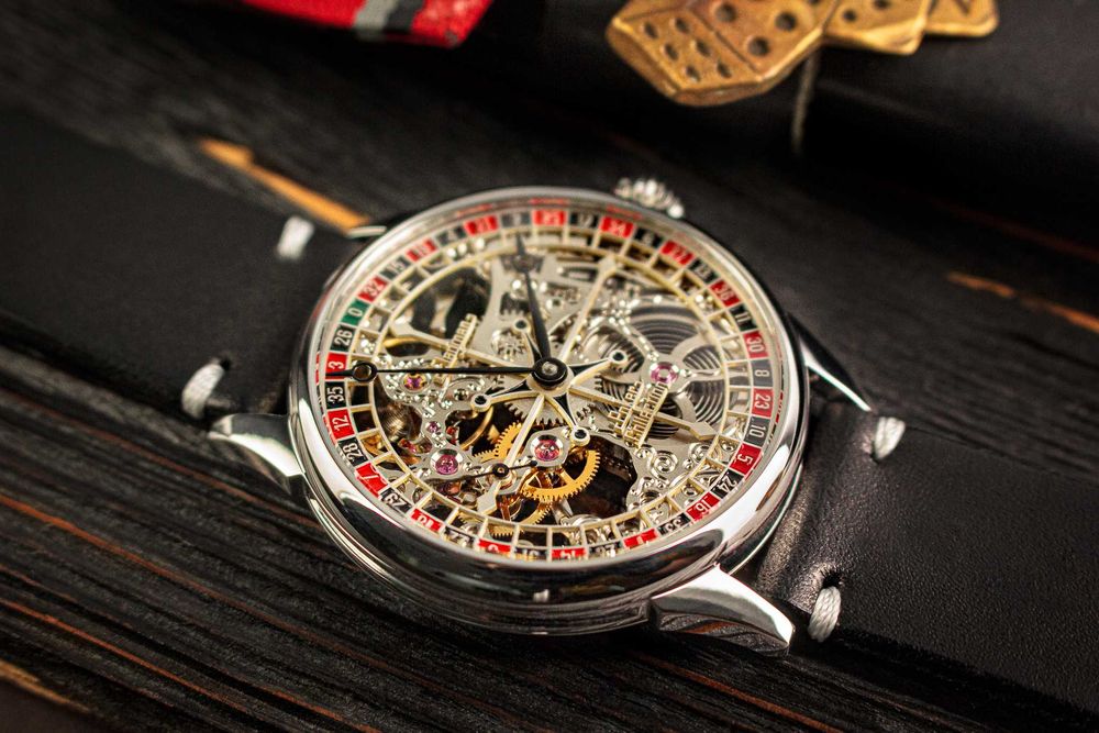 Часы скелетоны Мужские часы на руку Покерные часы с рулеткой казино