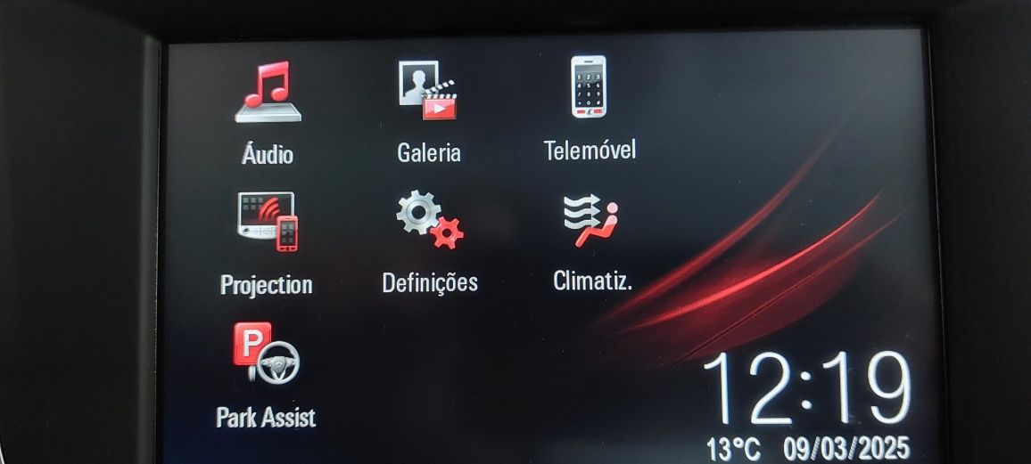 Opel Crossland X  Innovation 1.2turbo 110cv