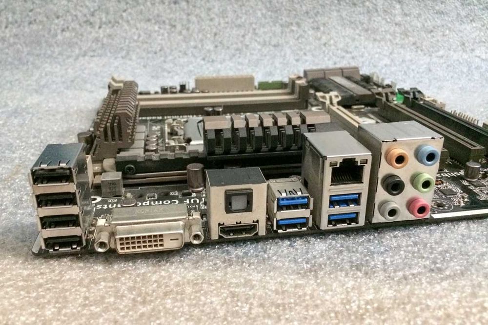 Asus Gryphon Z87 рабочая игровая материнская плата s1150 Haswell