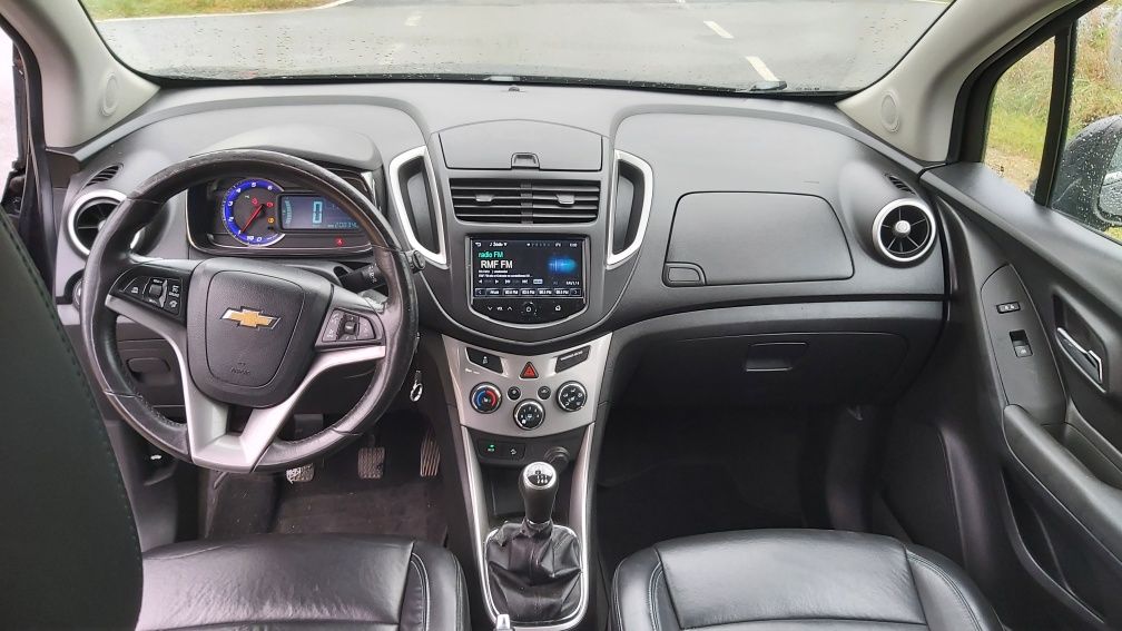 Chevrolet trax kamera cofania