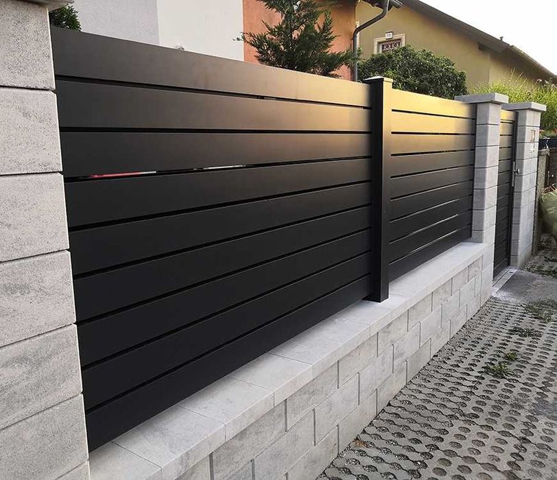 Ogrodzenie bez prześwitów | model Legenda | ALUBRAM