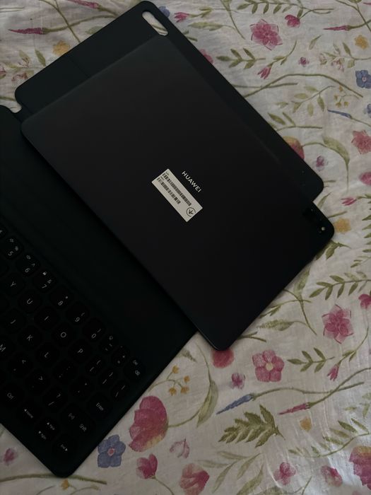 Huawei Matepad 11 + klawiatura