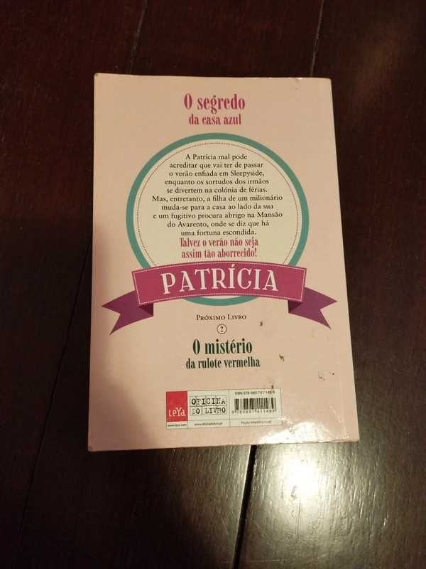 Patrícia - O Segredo da Casa Azul