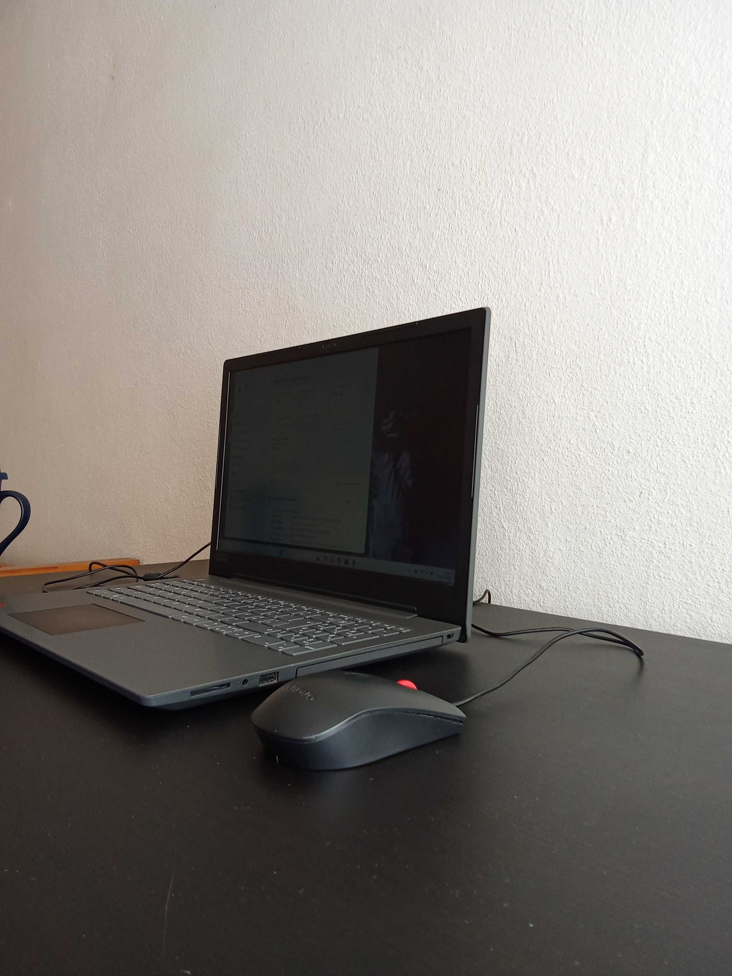 Computador portátil Lenovo