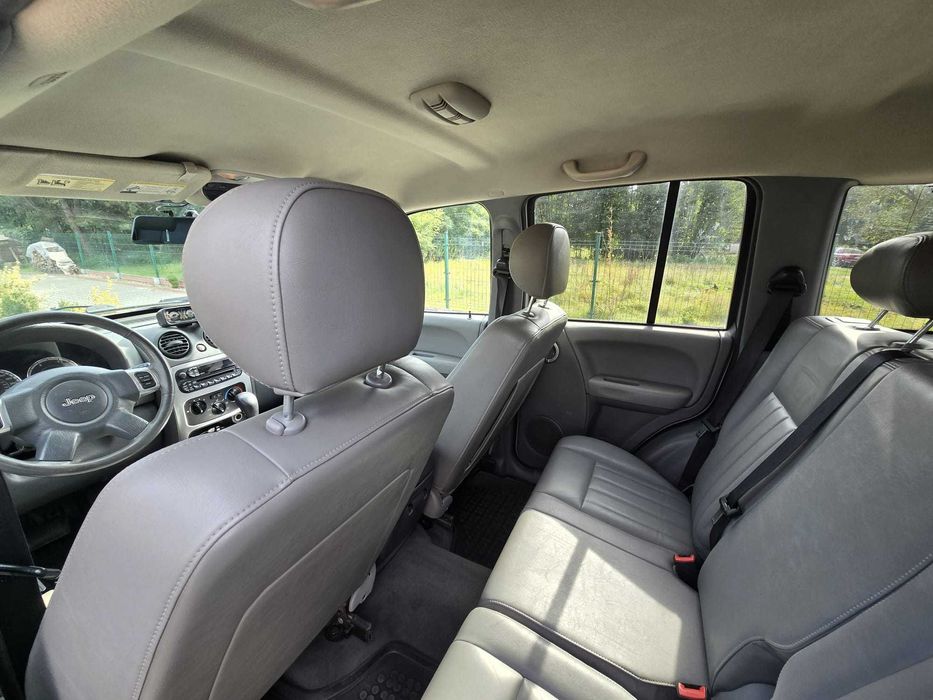 Jeep Cherokee 2.8 CRD Limited 4x4 Automat | 2008 r.