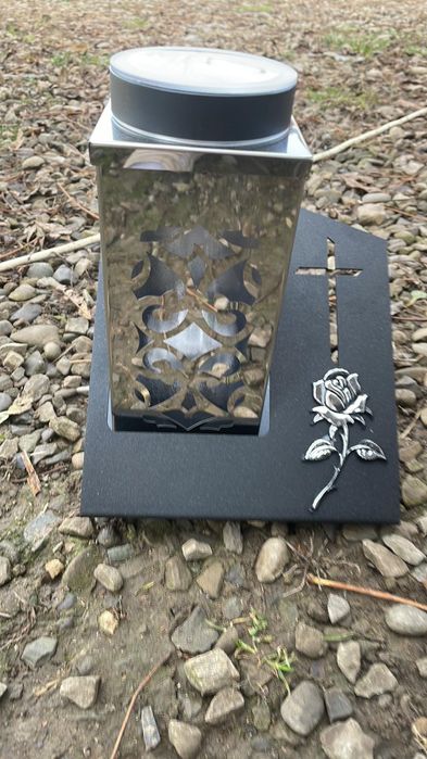 Лампадка на сонячних батареях